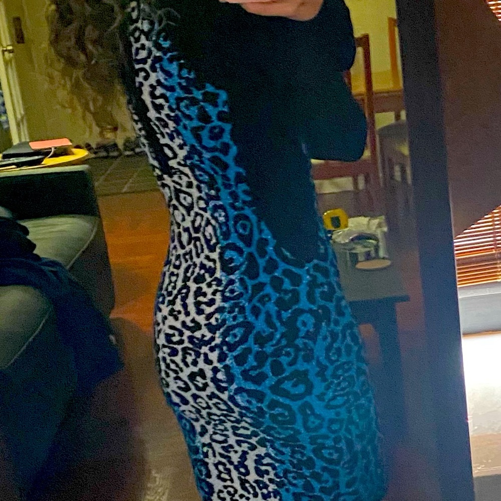 Guess Leopard Print Bodycon dress